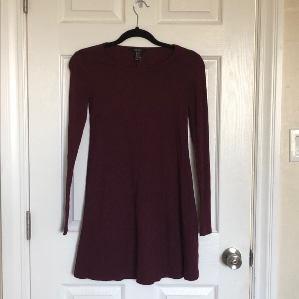 Ribbed burgundy dress